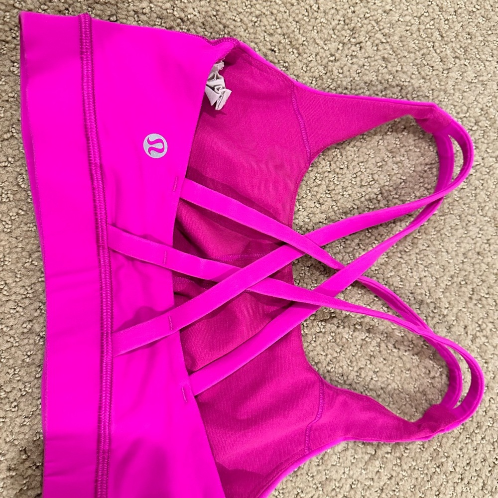 Lululemon Energy bra in color flamingo pink